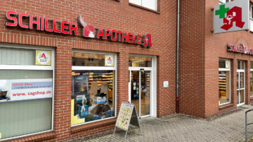Außenansicht Schiller Apotheke
